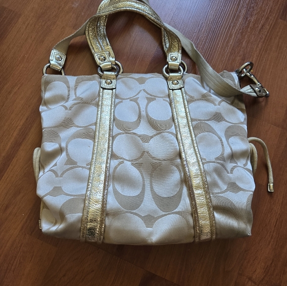 Coach bag - Picture 1 of 3